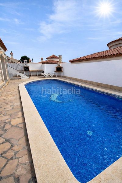 Foto d9768a53-7028-4225-b5cd-c7a0df0bbabd. Casa amb piscina a Poble Mont-roig del Camp