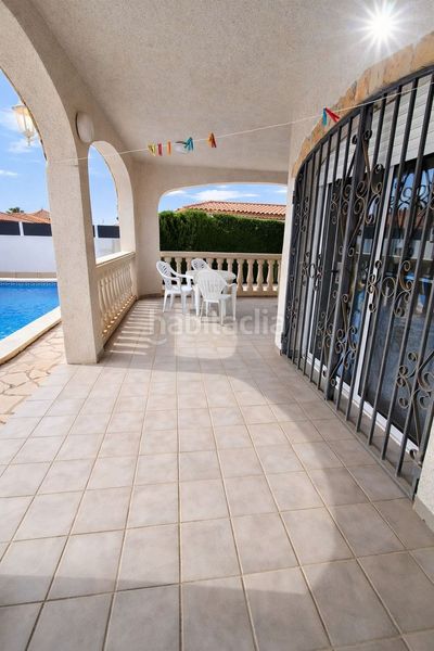 Foto e89701f3-9da4-49ca-a196-0c7ec466be9f. Casa amb piscina a Poble Mont-roig del Camp