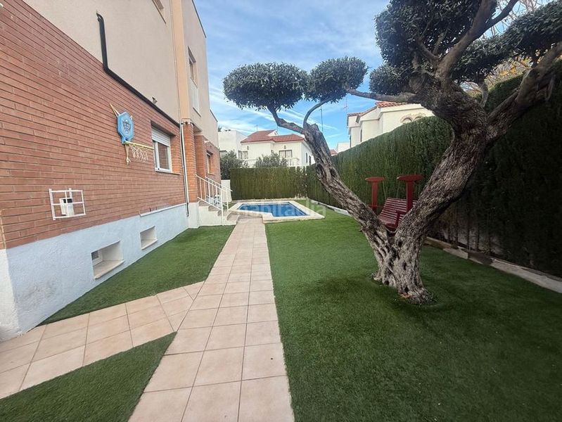 Foto 403b6da8-67a6-4373-9f17-487f3ca585bf. Casa en Centre Miami Platja