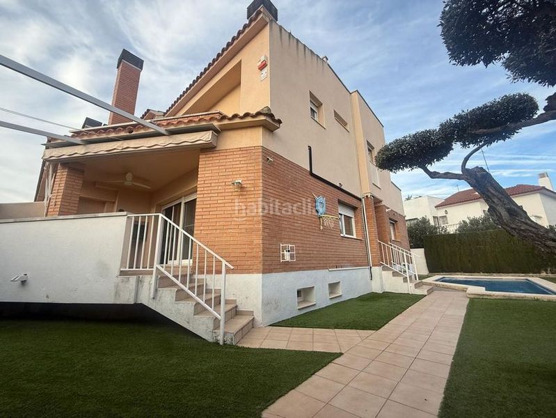 Foto d1820c3b-eee7-4c2b-bef7-08425965eb19. Casa en Centre Miami Platja