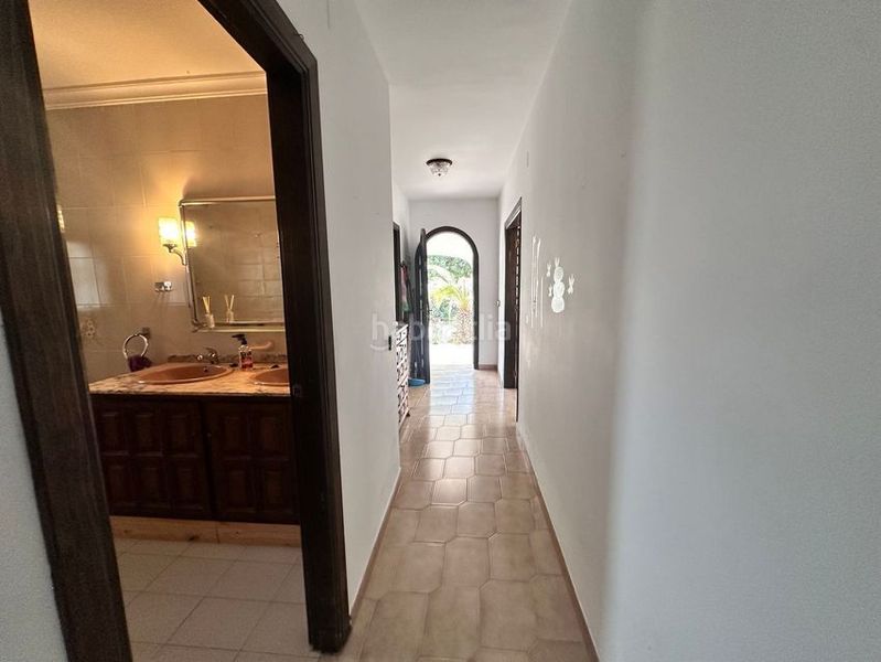 Foto 7065619e-3c83-4d05-9b09-fb02c4830432. Casa en Centre Miami Platja