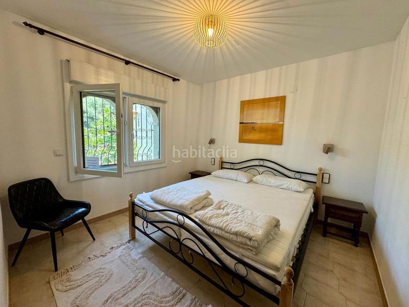 Foto c7d8a1f3-27cd-4384-9f80-3c10a7cf5d4a. Casa en Centre Miami Platja