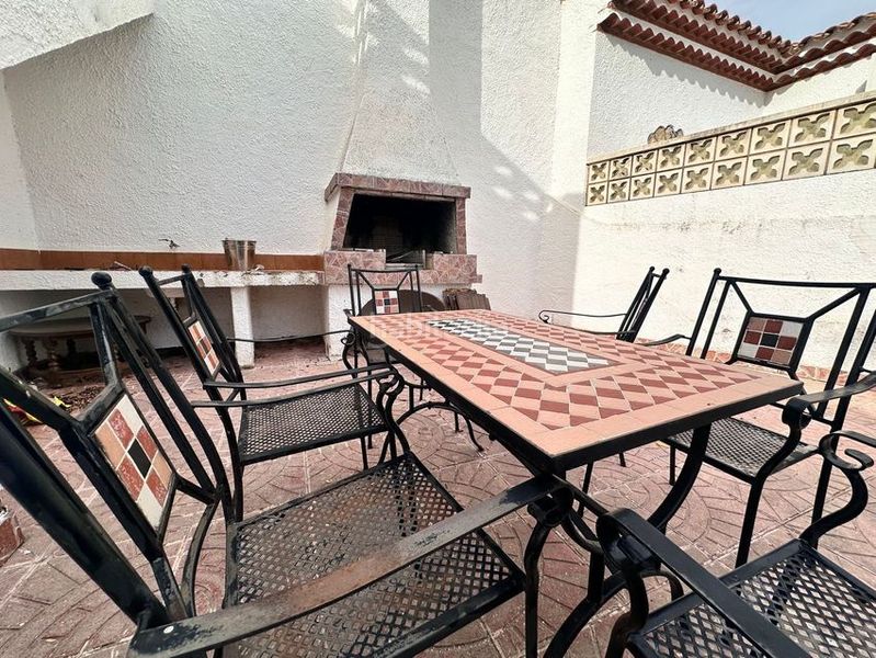 Foto fc34dc4c-5168-4024-b4c3-3c4d31f3b164. Casa en Centre Miami Platja