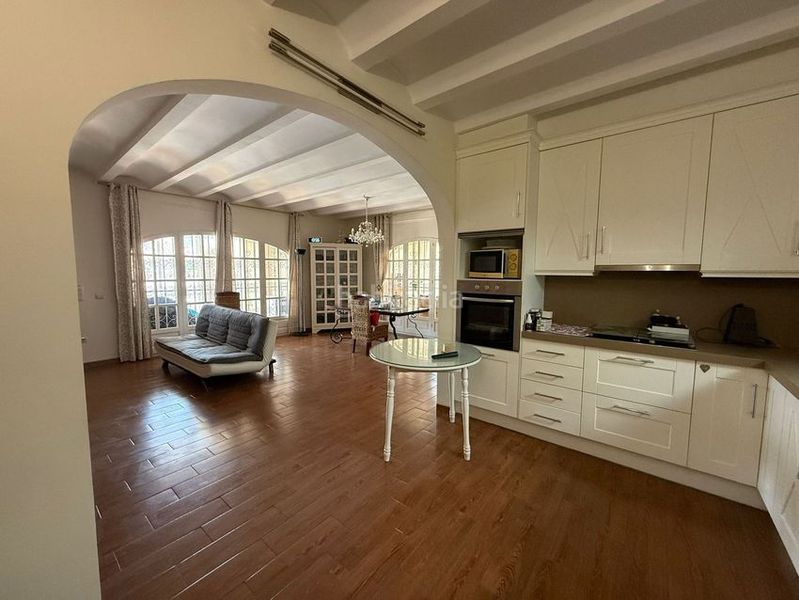 Foto 7050ca8a-5379-422a-b338-22bc0ecaa873. Apartament amb piscina a Poble Mont-roig del Camp