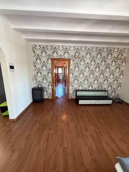 Foto 79d9f91d-6ccd-49d2-92dc-a25e72f82118. Apartament amb piscina a Poble Mont-roig del Camp