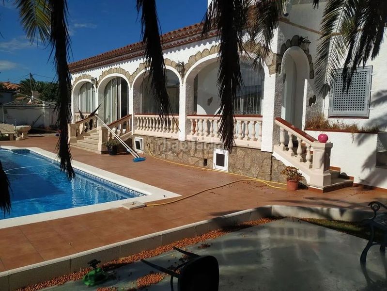 Foto d587a7ee-98df-4a8b-a916-f31d663f6564. Apartament amb piscina a Poble Mont-roig del Camp