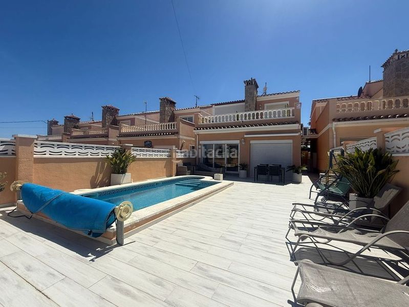Foto 081c38d2-7323-4b66-a03c-1095d8c74b64. Casa a Centre Miami Platja