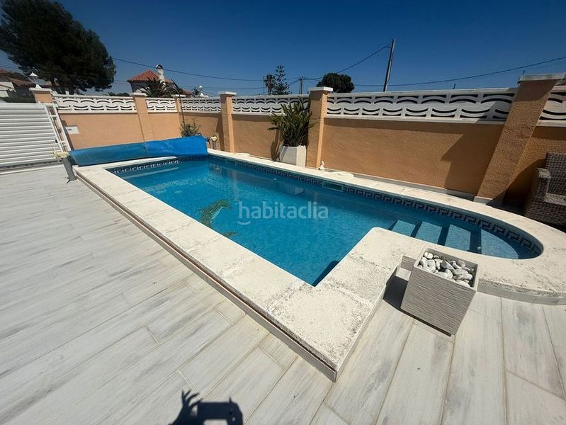 Foto 8f410ff0-ac50-4263-8524-ac21b064968f. Casa a Centre Miami Platja