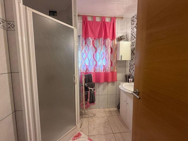 Foto 3856c35f-29dd-49f5-bb5f-3a9dab9d289b. Casa en Centre Miami Platja