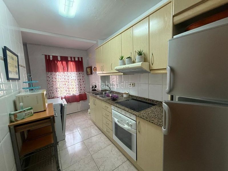 Foto 9a77adfa-1f45-4a82-aa49-77050e215e36. Casa en Centre Miami Platja