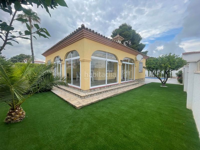 Foto a4e09af6-3458-4d41-98fe-04859036b6a0. Casa en Centre Miami Platja