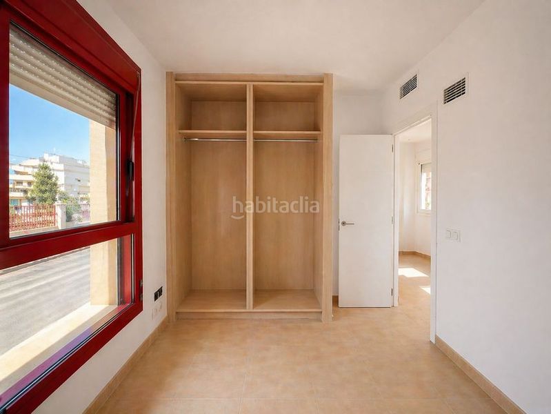Foto 9ffe1322-af85-41b5-813b-0267894600f9. Apartament amb piscina a Poble Mont-roig del Camp