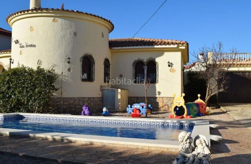 Foto 7f598f75-5a3b-417c-96d2-dafce7bb69a2. Casa en Centre Miami Platja