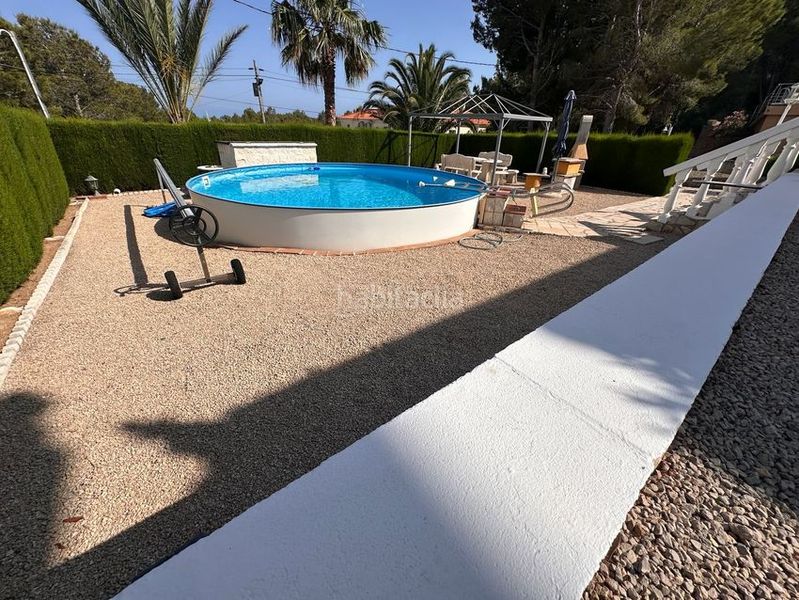 Foto 0e1fe86b-acaa-4d91-80de-a8e2e3872af1. Casa con piscina in Pratdip