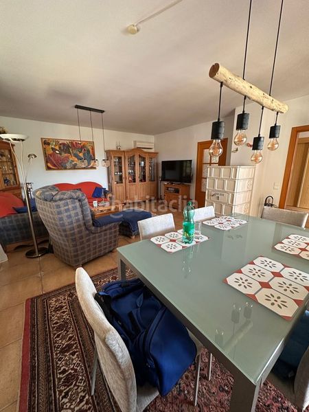 Foto b2e54561-d549-438c-9dba-f1f2c334b591. Casa con piscina in Pratdip