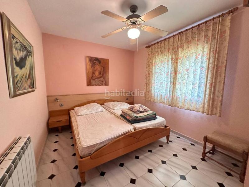 Foto d4fd7ed9-4176-4f3d-8c89-cb996a0e5c6c. Chalet with heating parking pool in Centre Miami Platja