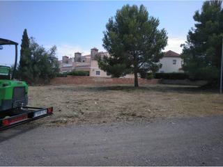 Rural plot in Centre