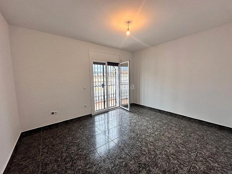 Foto 2e9106f8-5c8e-4911-bad8-ccff0d3940f3. Chalet avec parking piscine dans Poble Mont-roig del Camp