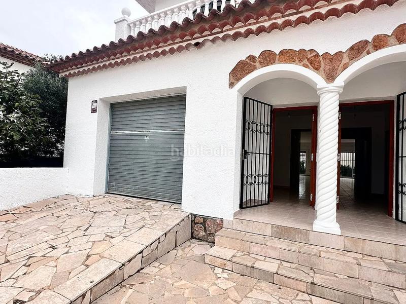 Foto 84c6d364-2b44-41f2-91f0-15d6770cc0ad. Chalet avec parking piscine dans Poble Mont-roig del Camp