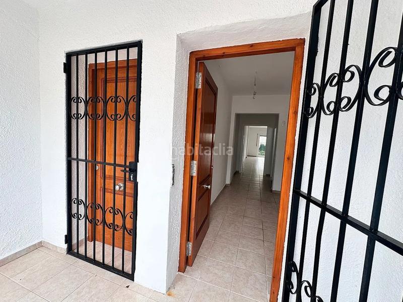 Foto d90e6ad6-7106-4075-8ee8-8666d174a2f7. Chalet avec parking piscine dans Poble Mont-roig del Camp