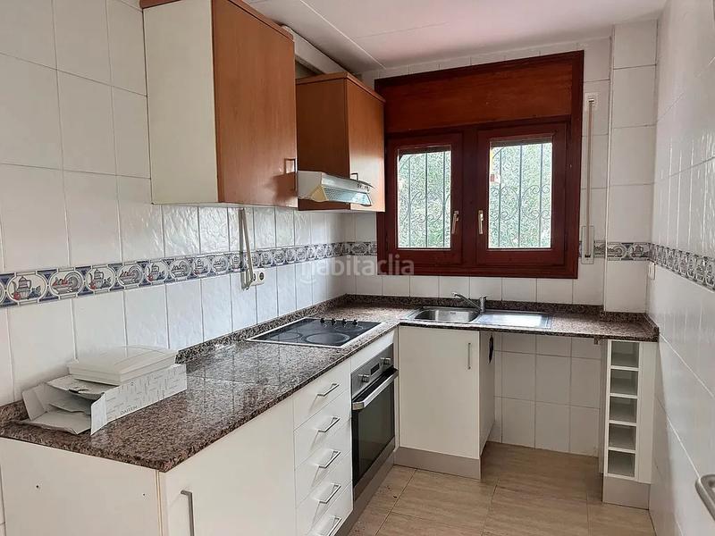 Foto f79faeaa-4a4b-41ca-8324-56570a576cdd. Chalet avec parking piscine dans Poble Mont-roig del Camp