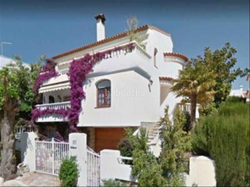 Foto 4e4a8056-b0cb-4980-91b7-c5bf43f68f60. Chalet con camino parcheggio piscina in Pino Alto Miami Platja