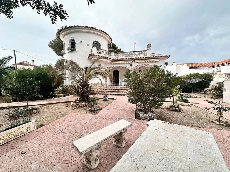 Foto 1cd62761-433f-4755-98da-6ee0d5f69893. Chalet con camino riscaldamento parcheggio piscina in Mont-roig del Camp