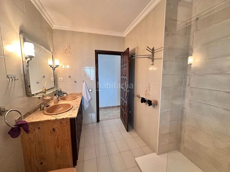 Foto 3c887039-a4bf-47f5-8342-4c55b111902f. Chalet con camino riscaldamento parcheggio piscina in Mont-roig del Camp