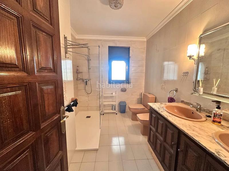 Foto 52a2025a-aa3e-4172-a55a-141157833cb0. Chalet con camino riscaldamento parcheggio piscina in Mont-roig del Camp