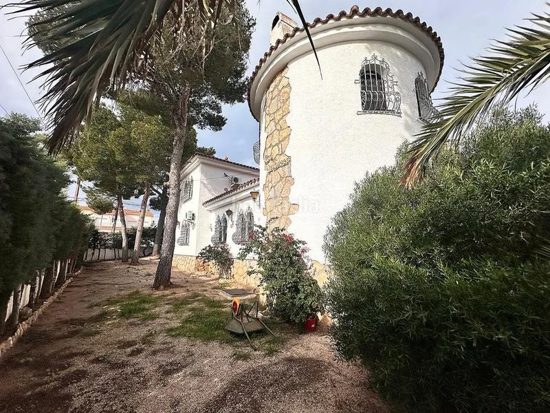 Foto 5522406e-9987-473b-a563-d2689edc284e. Chalet con camino riscaldamento parcheggio piscina in Mont-roig del Camp