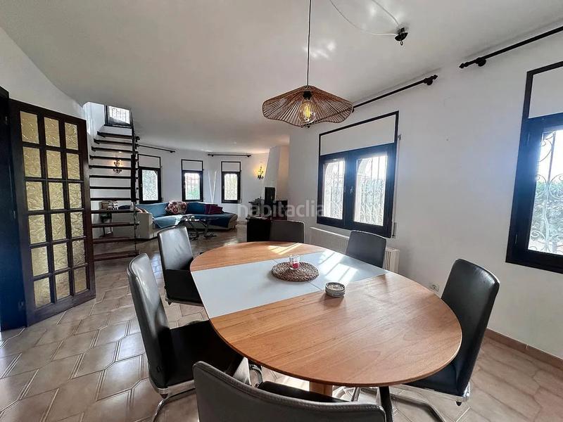 Foto 6d48fb0c-edf5-46a5-81ed-9bb9a1371a05. Chalet con camino riscaldamento parcheggio piscina in Mont-roig del Camp