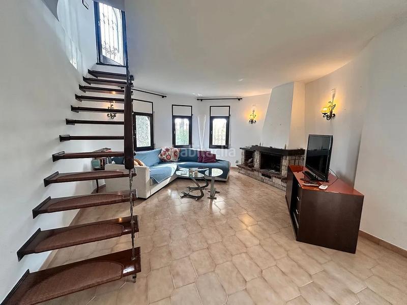 Foto 7d9f3245-1f41-450c-9e63-d99d020d11ef. Chalet con camino riscaldamento parcheggio piscina in Mont-roig del Camp