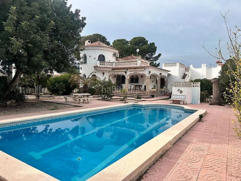 Foto d24c7a3d-a732-4b07-9bb4-e4dfada004d3. Chalet con camino riscaldamento parcheggio piscina in Mont-roig del Camp