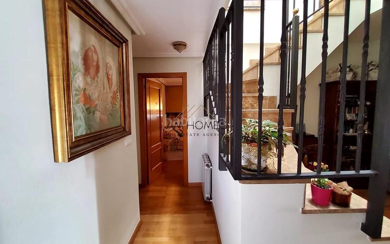 Foto 4cbae868-e73f-4c1b-a2f6-f522be82b8e1. Attique avec chauffage parking dans San Blas Alicante