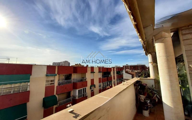 Foto a6550dfc-f7e1-401c-a51c-71b16967003f. Attique avec chauffage parking dans San Blas Alicante