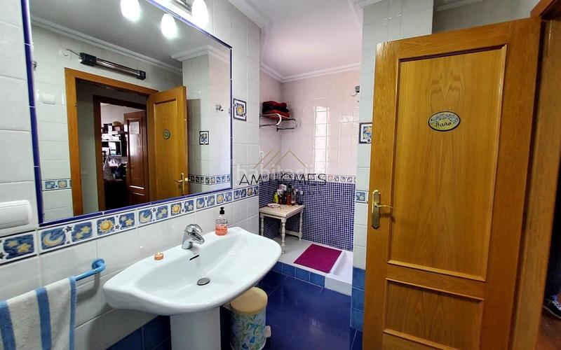 Foto bd9f9224-793a-4af8-8288-9b2774fe49cf. Attique avec chauffage parking dans San Blas Alicante