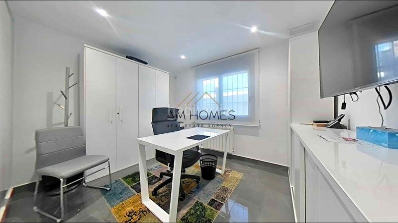 Foto f994e550-f35a-443b-8098-33a0498fad34. Xalet amb calefacció aparcament piscina a Bellavista-Capiscol-Frank Espinós San Juan de Alicante