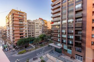 Pis  Rambla de méndez núñez. Piso en venta en la rambla de alicante