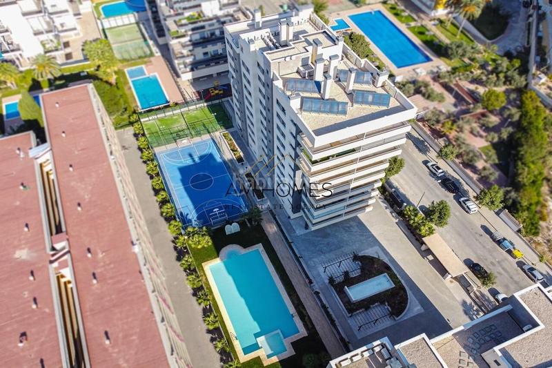 Foto ea43f35b-cd5b-481f-a03b-8a4e1f8978e7. Ático espectacular ático en venta en playa san juan en Alicante