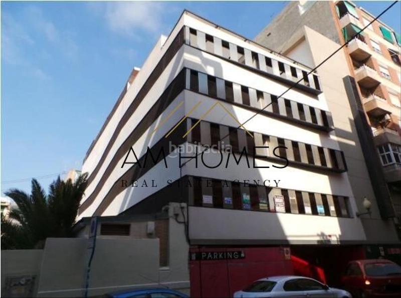 Foto 1f72b28f-53e9-4fbc-8e3d-9fe80383737a. Aparcament cotxe a Mercado Alicante