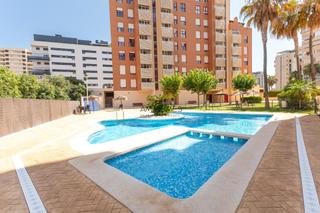 Attique à Playa de San Juan. Exclusivo ático dúplex