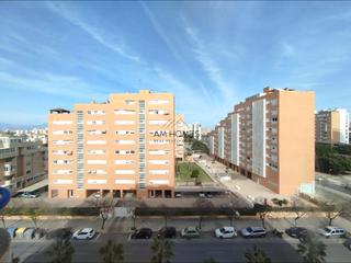 Piso en Playa de San Juan. Exclusiva vivienda reformada en  san juan de alicante