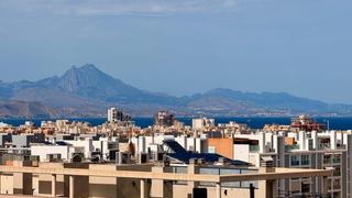 Àtic a Playa de San Juan. Ático dúplex en venta en residencial tridente
