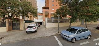 Car parking in Calle del mesonero lucio 4. Plaza de garaje en venta en alicante