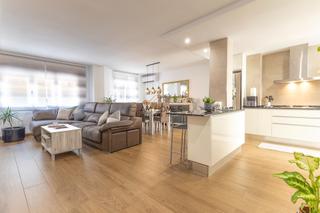 Flat in Campoamor. Vivienda reformada de 3 dormitorios con estilo moderno y excelen