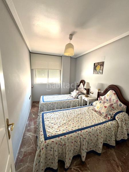 Foto e2f4ba22-a66e-43e4-a10a-64aeffed83db. Pis amb aparcament a Ensanche-Diputación Alicante