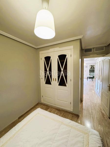 Foto 3e1913e0-8f15-4df2-8474-921938988289. Dachwohnung mit parking in Ensanche-Diputación Alicante