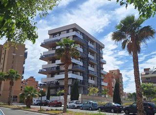 Piso en Playa de San Juan. Piso en venta en residencial tridente