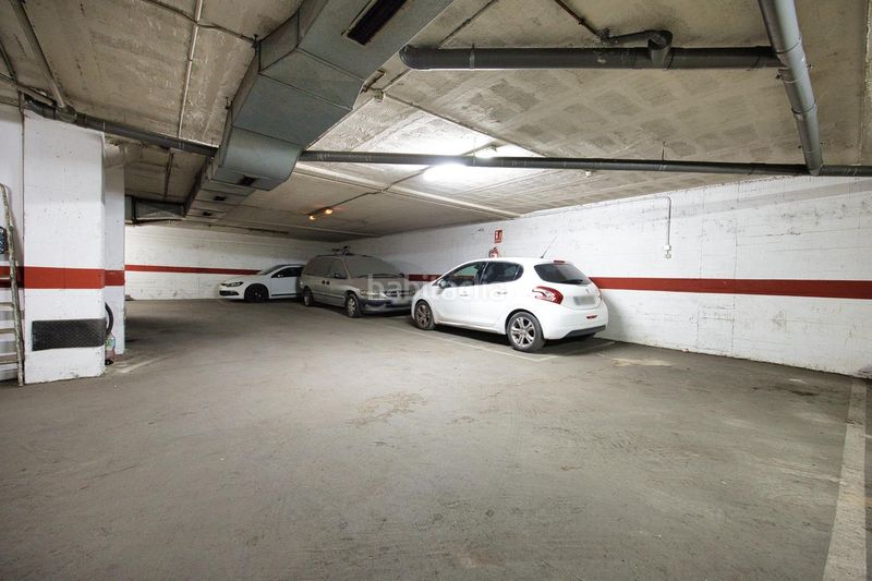 Foto b1e5e6cf-102e-4982-82e4-97ff22fc01ec. Pis amb aparcament a Centro Mutxamel