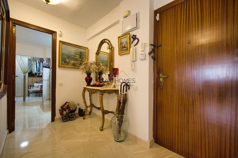 Foto 884f53f3-a04b-41ee-bc87-320157d48c44. Pis a Santo Domingo Alicante